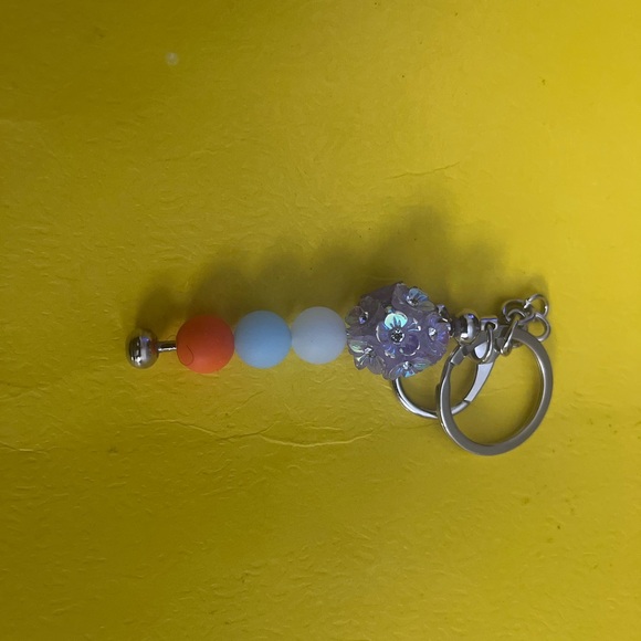 Colorful Beaded Keychain - Picture 4 of 7
